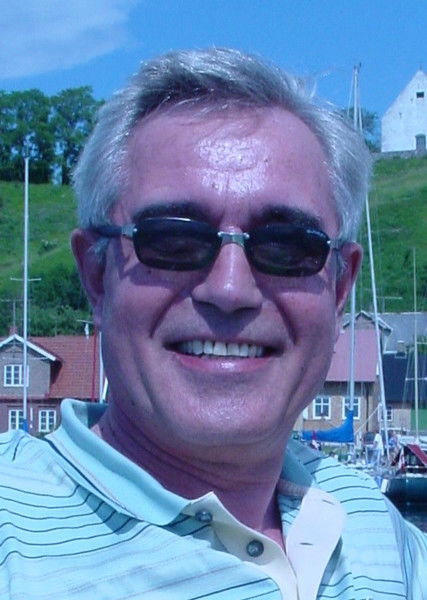 Анатолий Лукашов