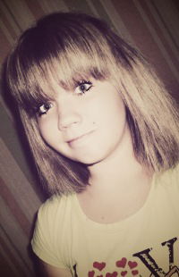 Тая Малаховаа