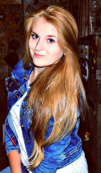 Танюшка Зубкова