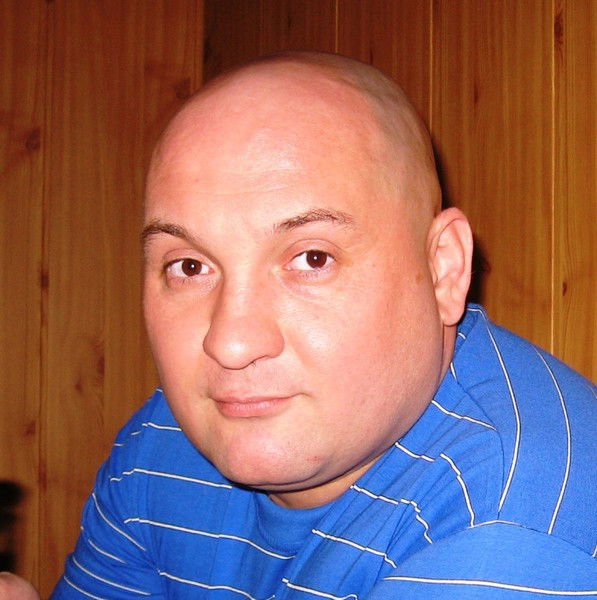 Виктор Белоусов