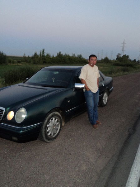 Ислямбек Садвокасов