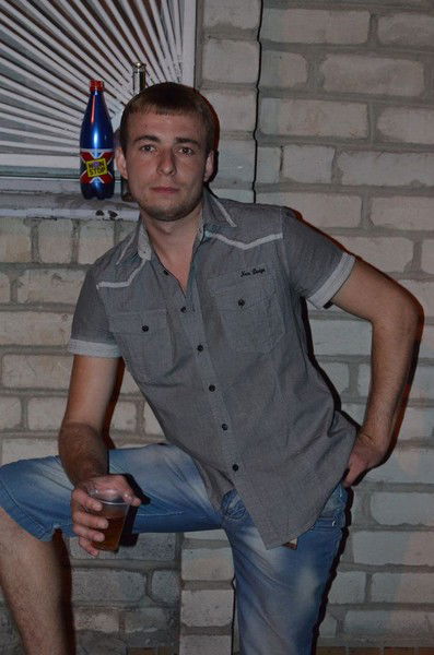 Антон Серенко