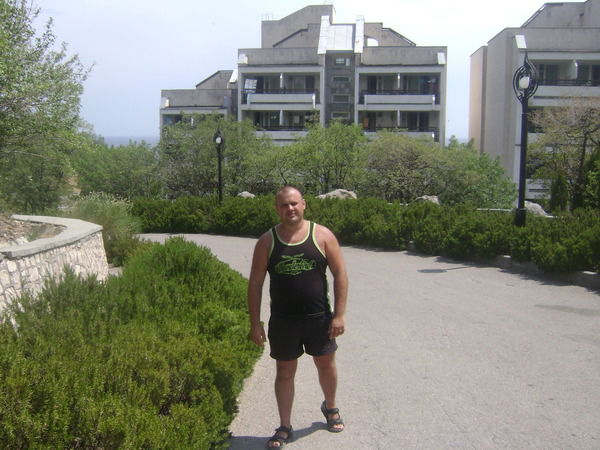 Андрей Новиков