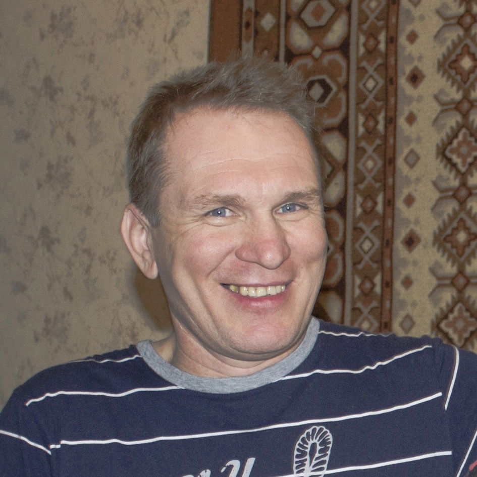 Геннадий Пономарёв