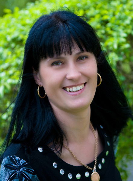 Лариса Иванова