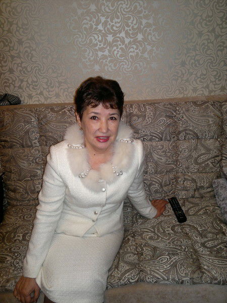 Дина Шонова