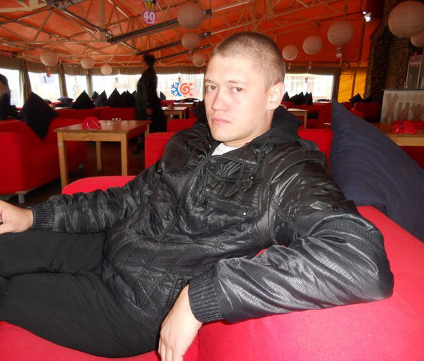 Виталий Белл