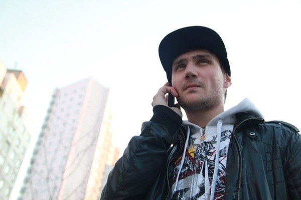 Максим Скоров