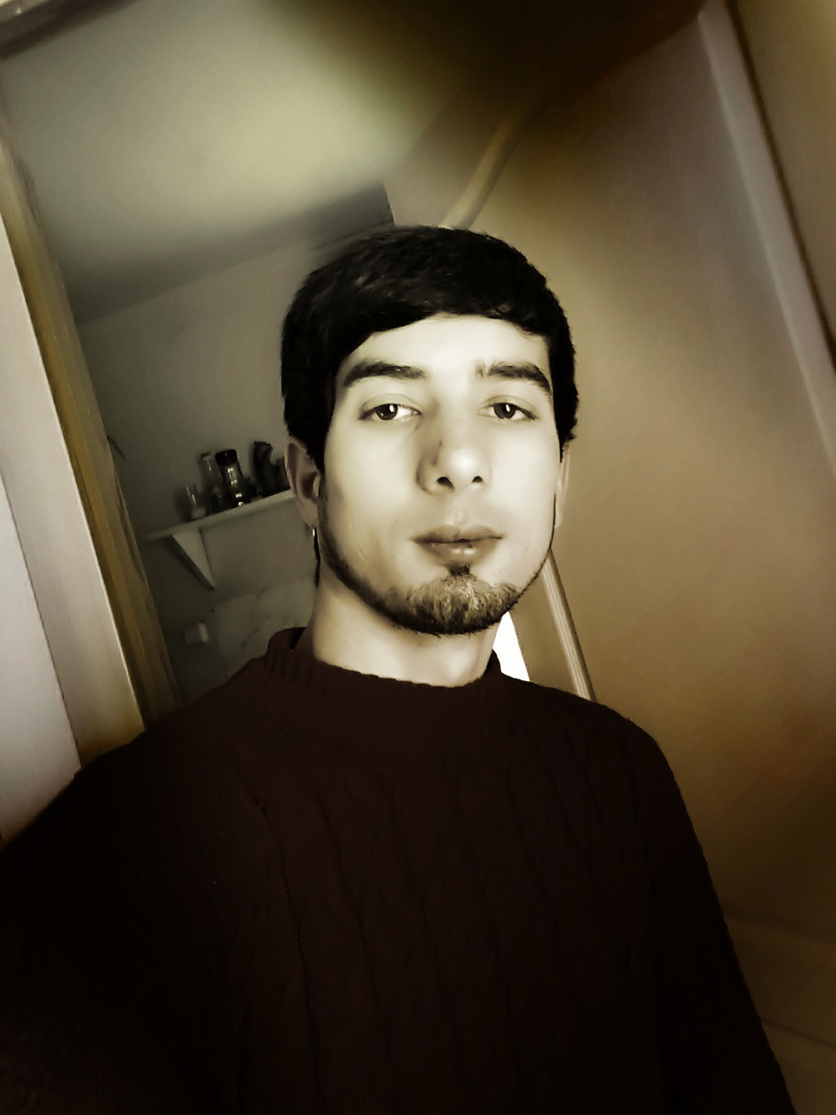 Ёров Комрон