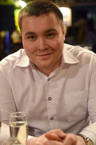 Андрей Петров