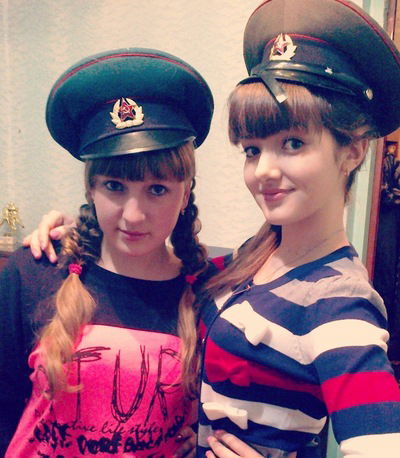 Настюшка Попова