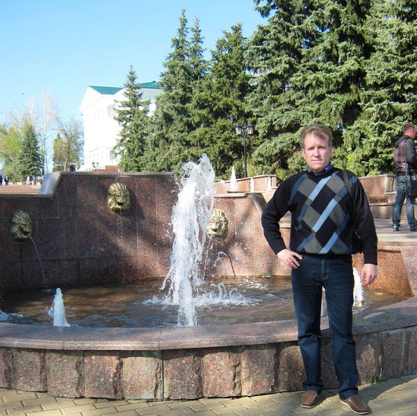 Виктор Ляхов