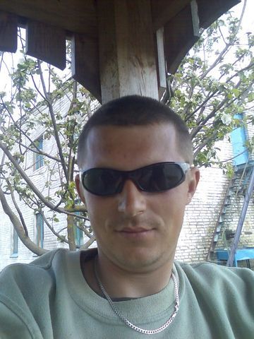 Александр Шкут