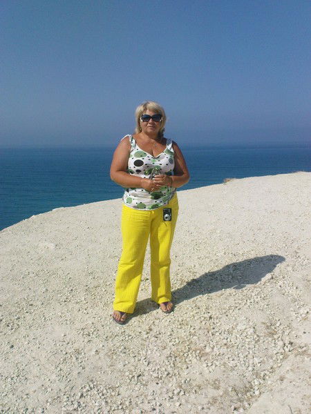 Елена Пахомова