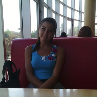 Яна Хливная