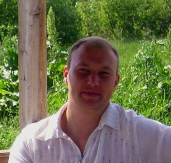 Дмитрий Лазарев