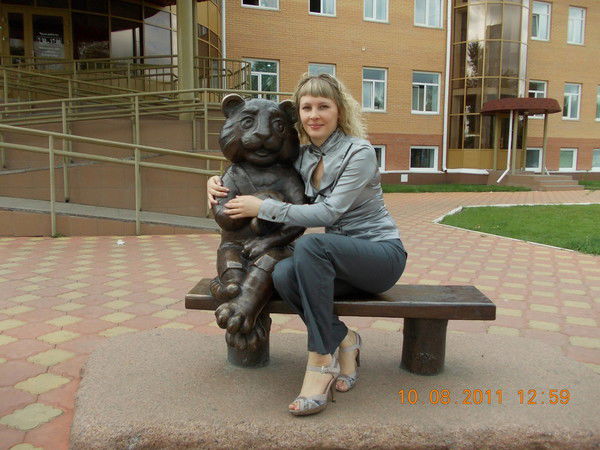 Анна Манюкова