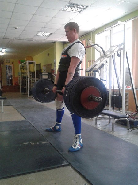 Константин Емелькин