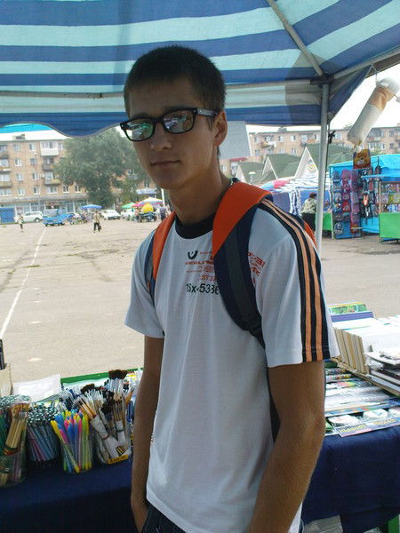 Жека Смирнов