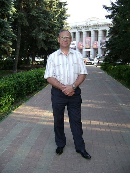 Александр Пушкарь