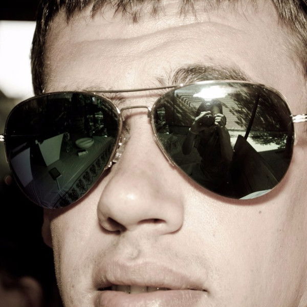 Дима Дуваров