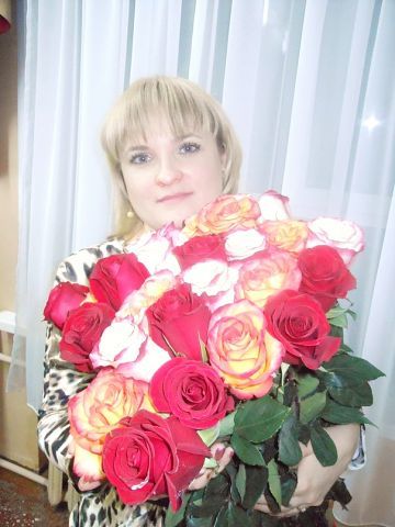 Любовь Надеина