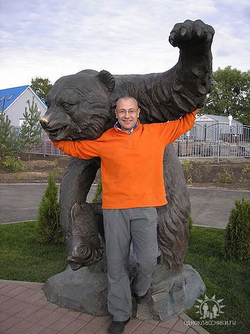 Леонид Амплеев