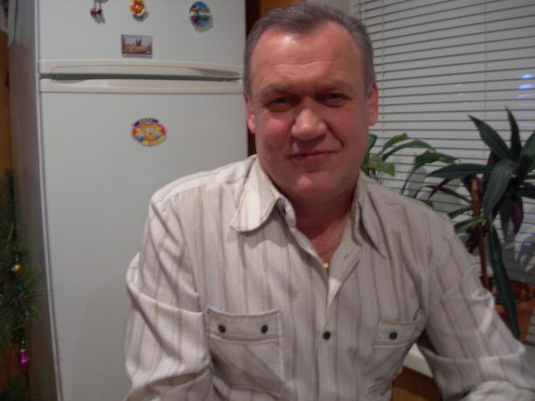 Анатолий Сафонов