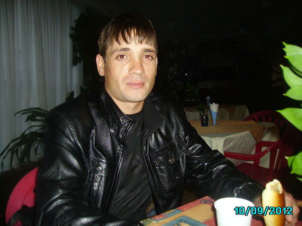 Андрей Николаев