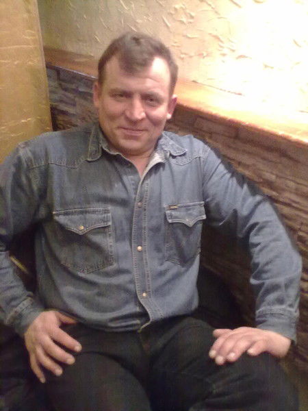 Александр Левченко