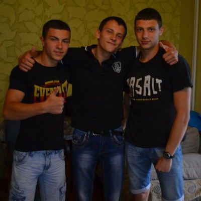 Женя Ефанов