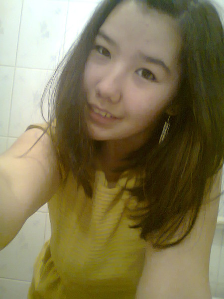 Aкбота Болатовна)