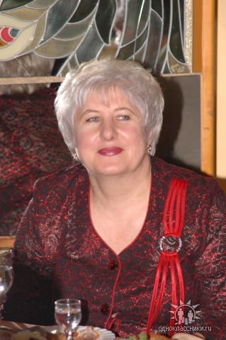 Галина Букур