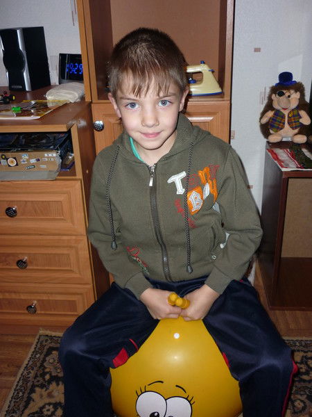 Максим Нухов