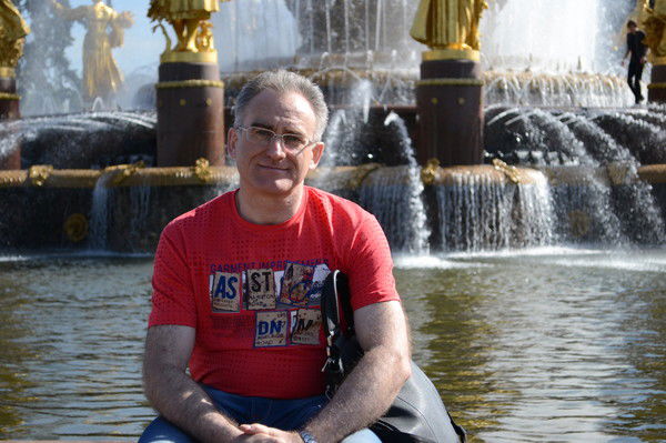 Александр Резников