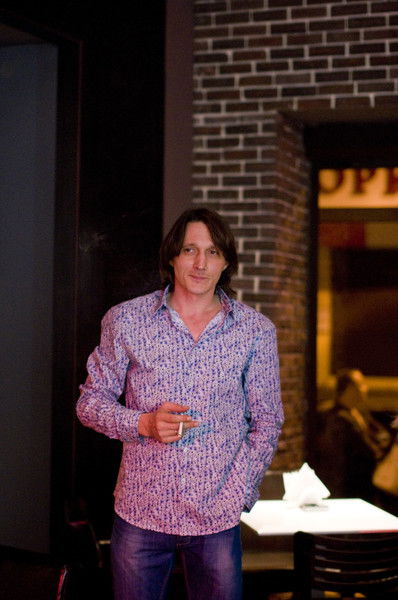 Александр Николаенков