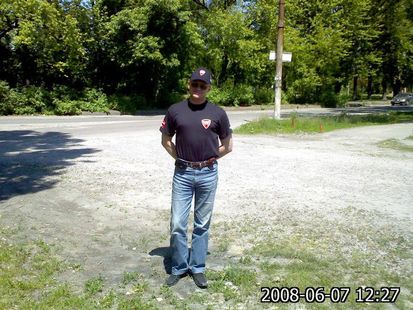 Игорь Попов