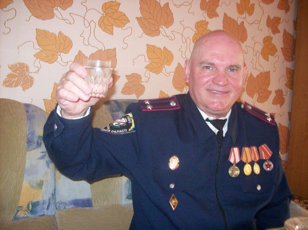 Александр Староверов