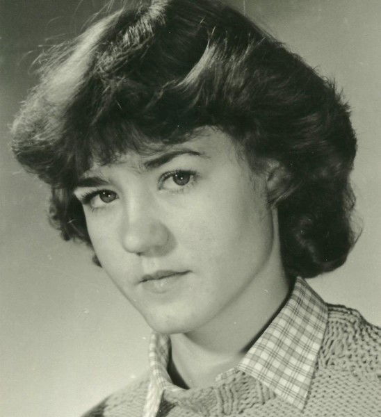 Елена Ломака