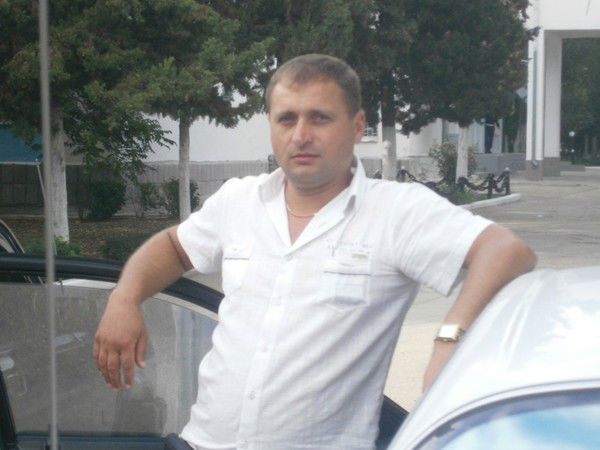 Дмитрий Олейник