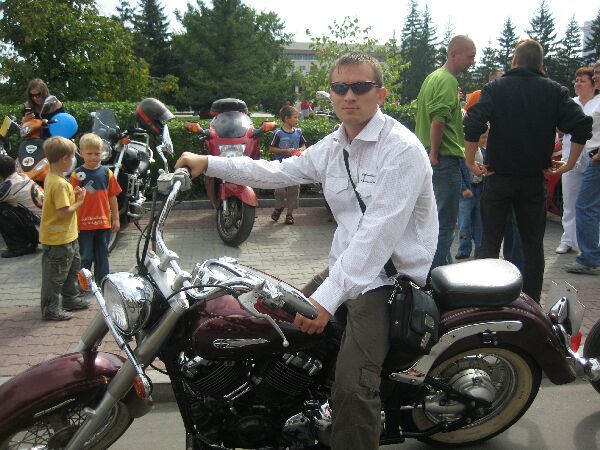 Роман Роман