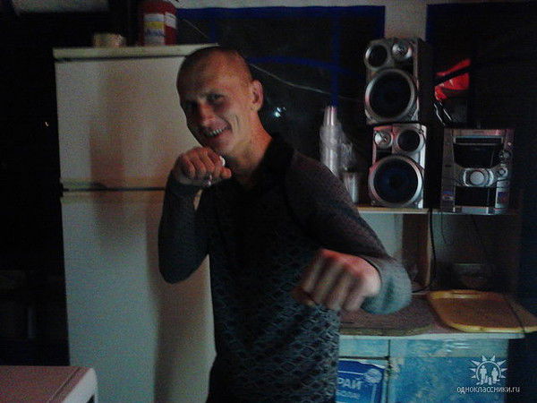 Константин Попов