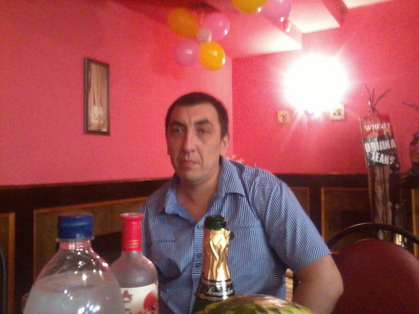 Алексей Какичев