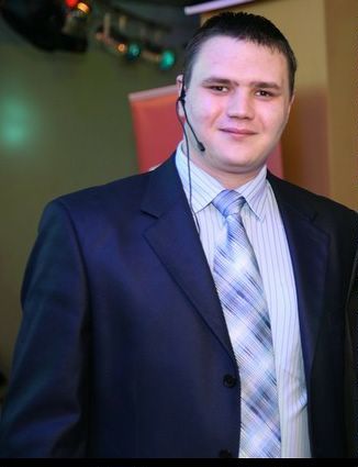 Максим Иванов