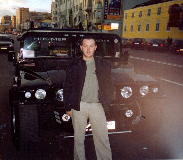 Олег Островский