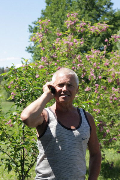 Анатолий Журавлёв