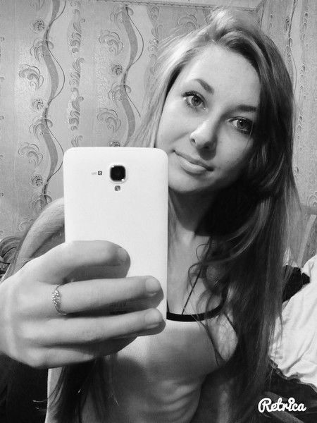 Настя Калачикова