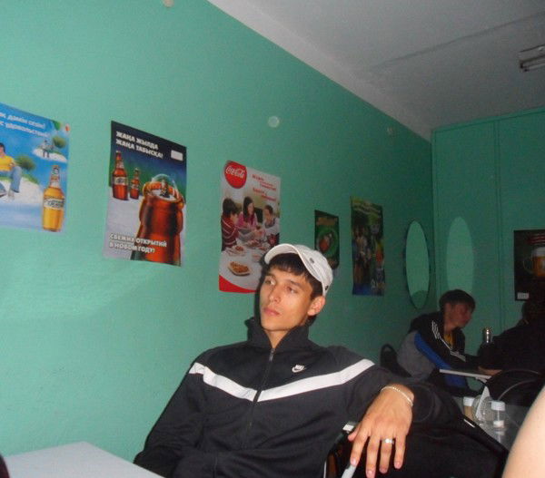 Максим Запорожец