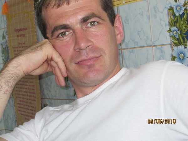 Александр Саков