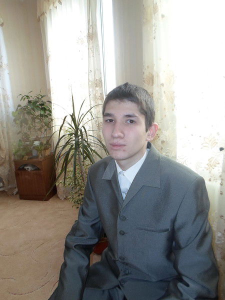 Антон Дряхлов